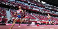 TOKYO, JAPAN - AUGUST 04: Sydney McLaughlin of Team United States competes in the Women's 400m Hurdles Final on day twelve of the Tokyo 2020 Olympic Games at Olympic Stadium on August 04, 2021 in Tokyo, Japan. (Photo by Patrick Smith/Getty Images)