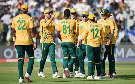 Raza-sharp Zimbabwe fall to unbeaten Proteas in closing Super Eights T20 World Cup match
