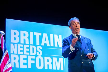 Farage’s policies would crash the pound, ex-BOE official warns