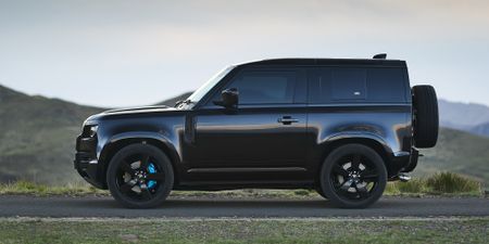 Land Rover Defender: The king is dead! Long live the king!