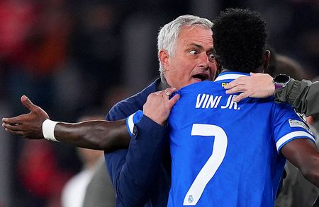 José Mourinho’s comments after alleged Vinícius racism incident are offside
