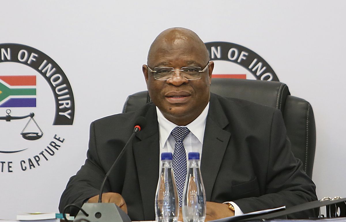 State Capture 2.0: The corruption warning lights are flashing on the SA ...