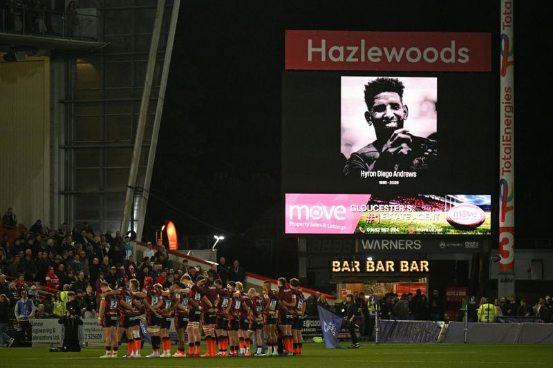 La Rochelle fans pay moving tribute to Hyron Andrews