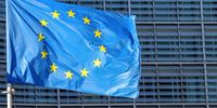 A European Union (EU) flag flies outside the Berlaymont building in Brussels, Belgium, the headquarters of the European Commission.. (Photo: Olivier Matthys/Bloomberg)