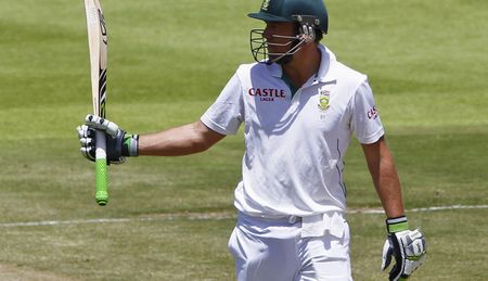 SA vs. West Indies, Third Test, day three: Cheek, disdain - and AB de Villiers