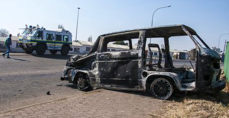 Taxi industry – just another destabilising force for the country’s turbulent future