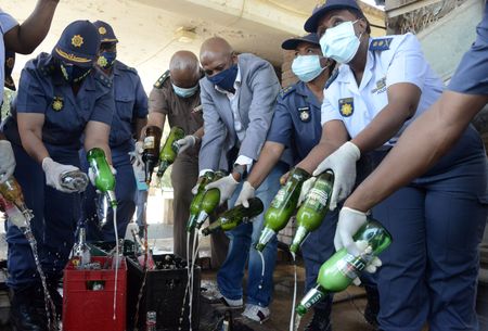 Gangs flourish in lawless Covid-19 climate fuelled by police corruption