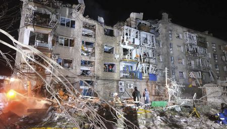 New UK sanctions target Russian defence sector; EU tackles mounting grain crisis