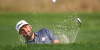 Scottie Scheffler of Team USA hits a greenside bunker shot on the 11th hole prior to the Ryder Cup 2025 at Black Course at Bethpage State Park Golf Course on 23 September. (Photo: Jared C Tilton / Getty Images)