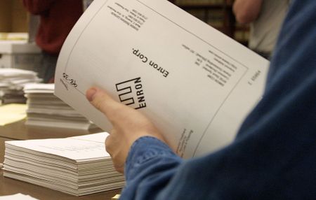 FTX Meltdown Has ‘Whiffs’ of Enron-Like Scandal, Summers Says