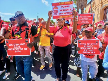 Public sector workers march to Parliament, reject 3% wage increase