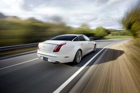 Jaguar XJ Supersport adds some show to the go