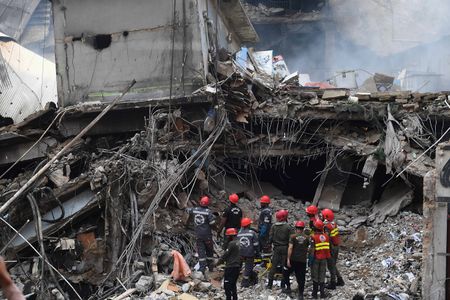 Dozens missing after massive Karachi mall fire, 21 killed