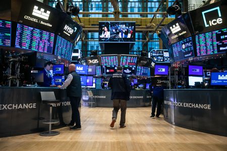Trump renews calls for ending quarterly reports for companies
