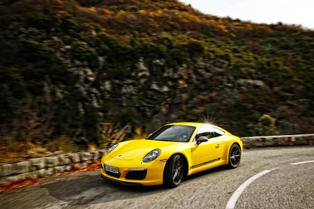 Porsche 911 Carrera T: Perfect for purists