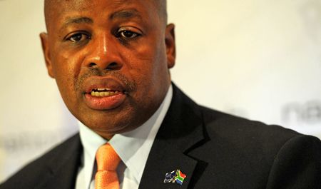 Auditor-general reports some light at the end of dark, depressing tunnel