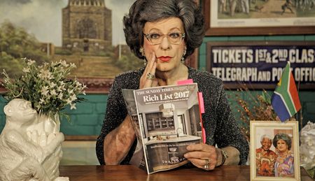 Evita's Free Speech: Ep.91 – Evita serves a full English Brexit! (Video)