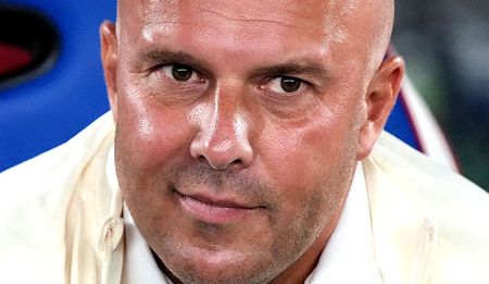 Liverpool manager Slot faces tough tactical test in second Premier League season