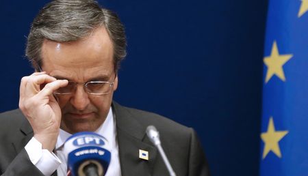 Greek government gets key backing to pass reforms