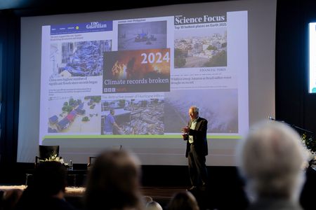 Renowned climate scientist Professor David King calls on SA to urgently prioritise renewable energy