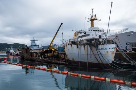 'Pollution' alarm as historic Cable Restorer sinking coincides with red tide
