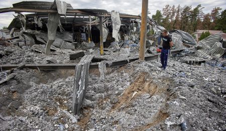 Putin, Erdoğan set for Sochi grain talks; Le Pen calls for end to sanctions 