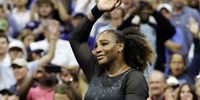 Serena Williams of the United States waves to the crowd after being defeated by Ajla Tomljanovic of Australia, during the third round at the US Open Tennis Championships at the USTA National Tennis Center in Flushing Meadows, New York, USA, 02 September 2022. The US Open runs from 29 August through 11 September.  (Photo: EPA-EFE / JASON SZENES)