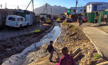 LGE 2016: Calm before the storm as the Cape awaits results