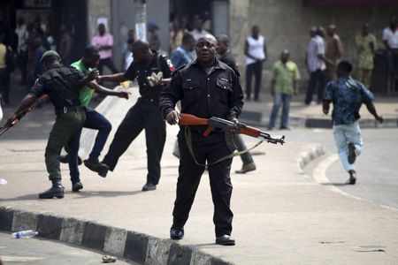 In tactical retreat, SA government apologises to Nigeria