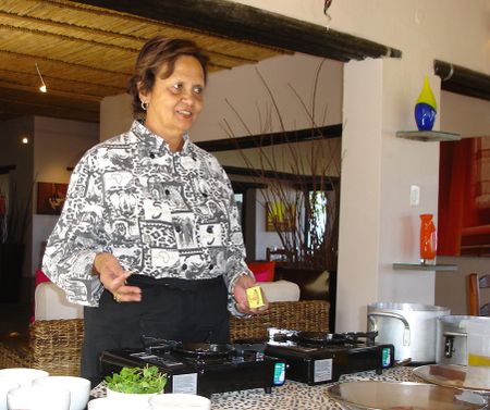 Cass Abrahams: Stirring pots and shaking tables