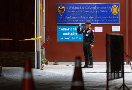 Rights groups urge Thailand not to deport Chinese journalist to China