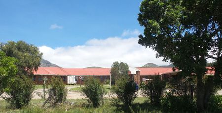 Eastern Cape hospital generator broken for weeks but provincial health dept says it doesn’t affect patients