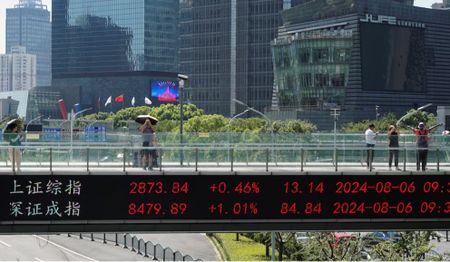 Stocks fall, US yields near 8-month highs ahead of jobs data