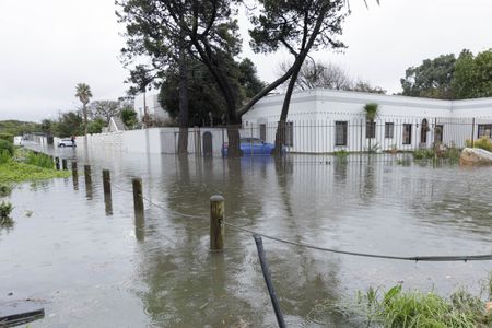 Heavy rains, gale-force winds, big swells, and flooding in the Western Cape