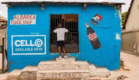 Health-e News: ‘Ban junk food adverts’