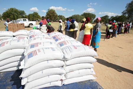 UN to deliver food aid to 4.1 mln in Zimbabwe, fears 'major crisis'