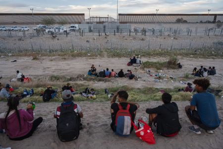 Biden is readying new order to tighten asylum process at border