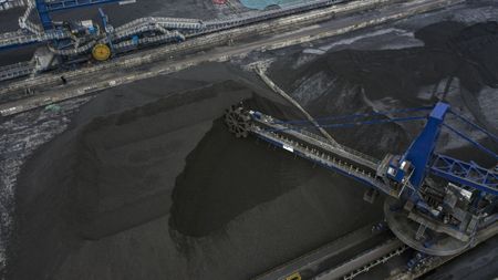 China Coal Futures Plunge Again as Government Plans Price Curbs