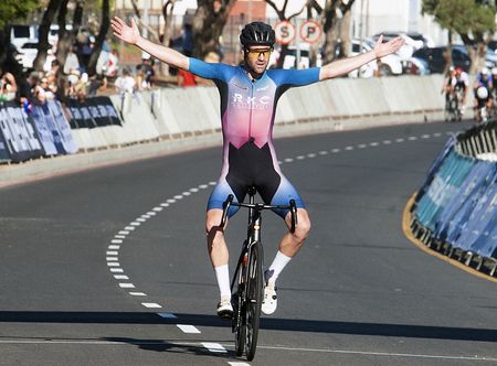 Cape Town Cycle Tour rolls around with beautiful weather and stunning views on the horizon