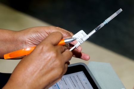 Global Virus Update: New York eases gathering limits; CDC urges Texas on masks; SA records 95 deaths — total now 50,366