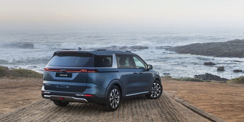 The magic of movement in the frugal 8-seater Kia Carnival