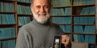Cormac Cullinan with the 2025 Shackleton Medal for the Protection of the Polar Regions.<br> (Photo: Martin Hartley)