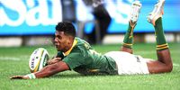 SYDNEY, AUSTRALIA - SEPTEMBER 03:  Canan Moodie of the Springboks scores a try during The Rugby Championship match between the Australia Wallabies and South Africa Springboks at Allianz Stadium on September 03, 2022 in Sydney, Australia. (Photo by Matt King/Getty Images)