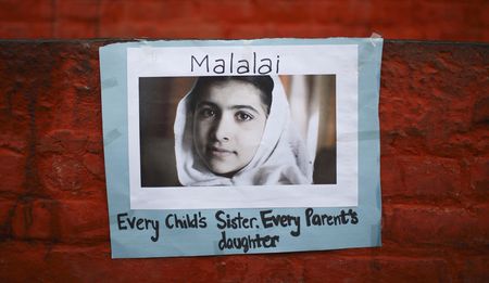 Shot Pakistani girl can recover, UK doctors say