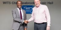 Prof. Zeblon Vilakazi, Vice-Chancellor and Principal with Chris Seabrooke.