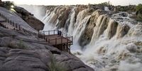 The Falls on the evening of Thursday 4 February when water levels in the Orange (Gariep) River were still building towards the weekend’s peak. (Photo: John Yeld)