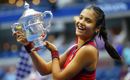 Raducanu’s success rubs off on F1s Ricciardo and tennis champs Murray and Thiem