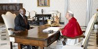Pope Leo XIV and President Cyril Ramaphosa during their meeting in Vatican City,  on 8 November.  (Photo: Vatican media handout / EPA )