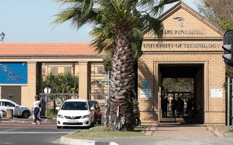 CPUT and dental council’s accreditation clash shatters students’ graduation dreams