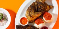 Gimba makes kasi-style food such as the popular 'seven colours' meals available in the Rosebank and Sandton areas through Uber Eats. (Photo: Gimba)<br>